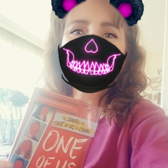 Meet your Posher, Lisa - Picture 3 of 6